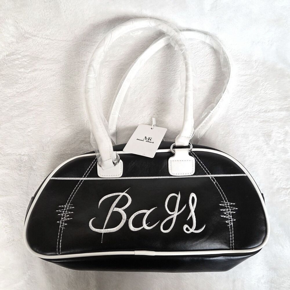 NWT Muon Shark Designer Black and White Vegan Leather VTG Style Shoulder Bag